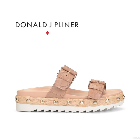 Donald J. Pliner | Shoes | Donald J Pliner Larabee Sandals | Poshmark